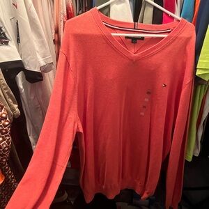 Men’s Tommy Sweater NWT